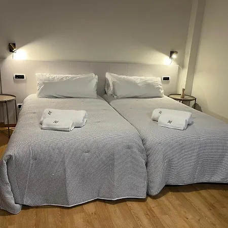1 C Ccc Apartment *